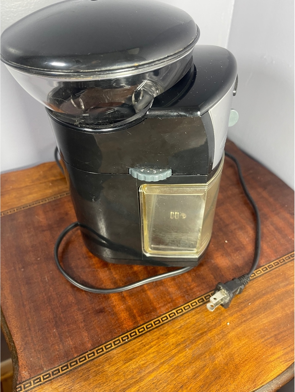 Capresso Electric Coffee Grinder with Adjustable Grind Settings - Picture 4 of 6